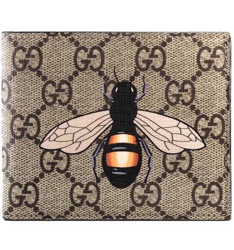 gucci bee case|bees in gucci art.